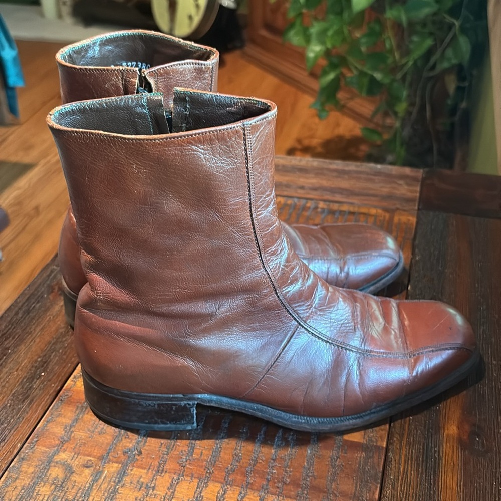 Vintage Rust Brown Florsheim Imperial Men’s Boots extra wide Sz 7.5 3E